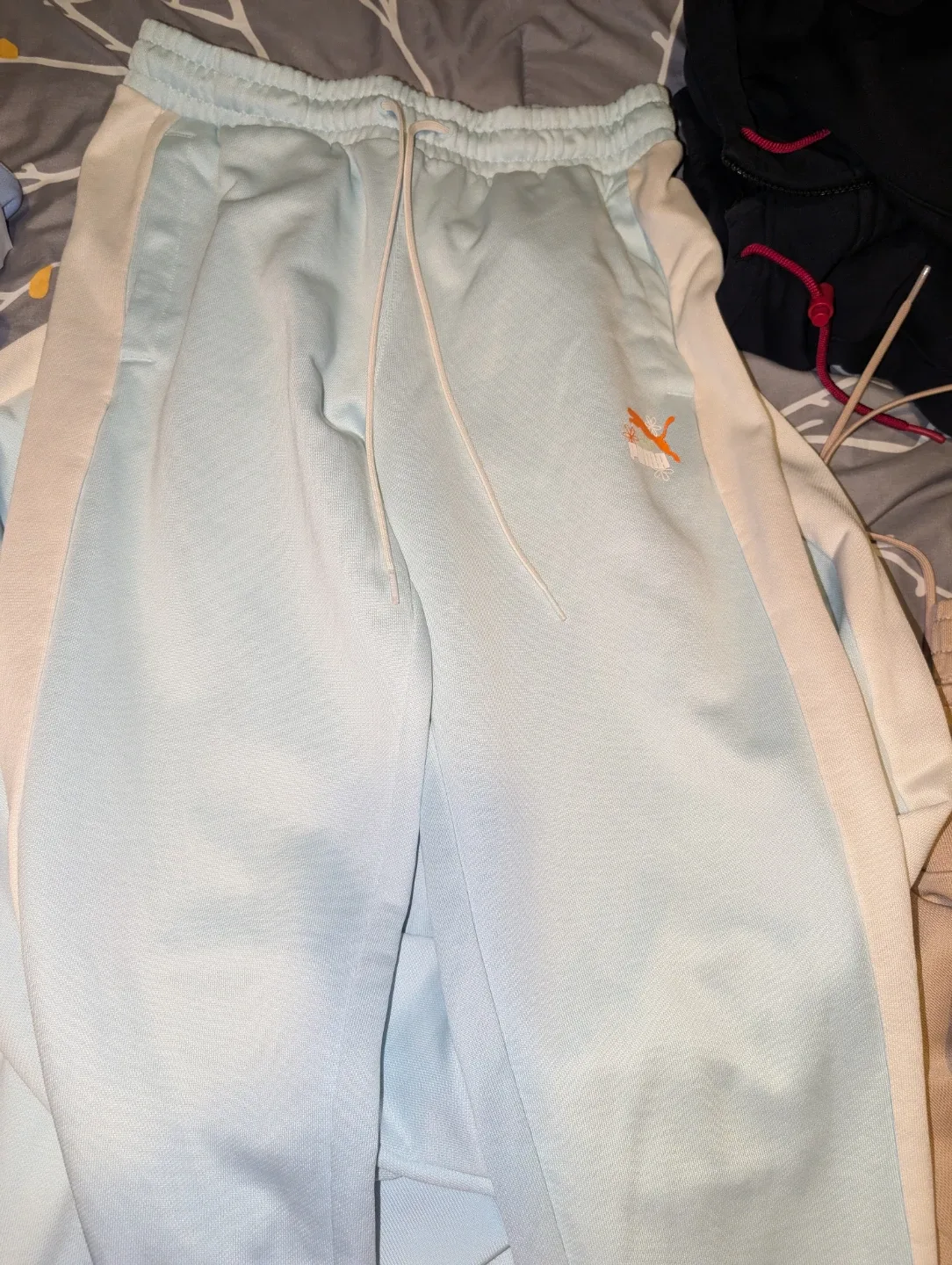 Puma Tracksuit Set - Light Blue, Size M/L image indicator(3)