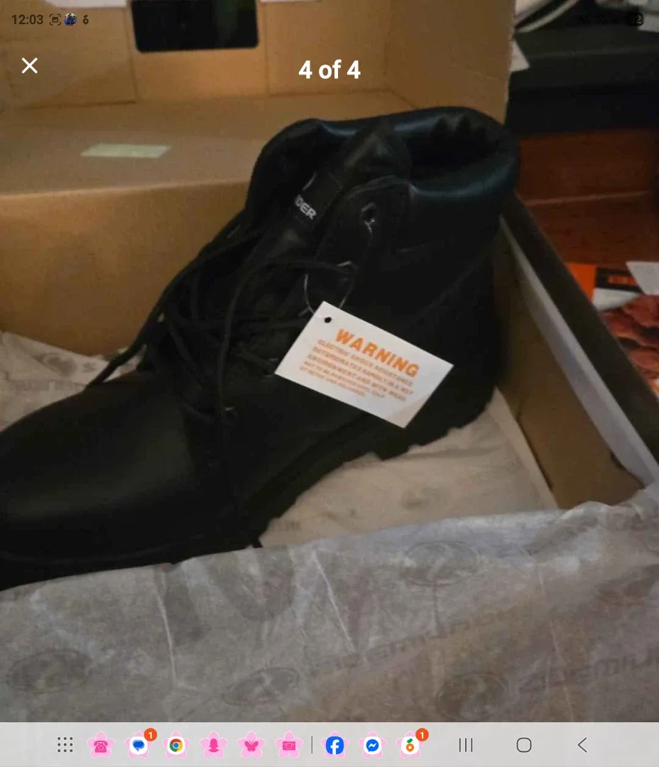 Siderminder Black Work Boots - Like New! image indicator(4)
