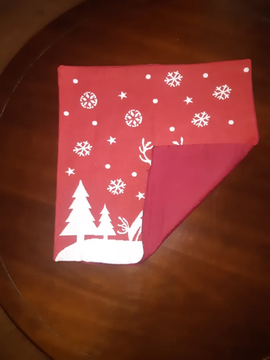 Christmas Holiday pillow cover  x 2 image indicator(2)