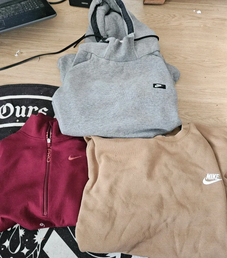 Nike Hoodie, Pullover & 1/4 Zip Bundle