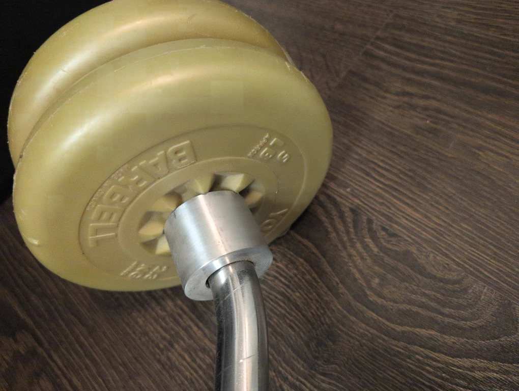 York Barbell Curl Bar  &  four 5 lb weights - photo 4
