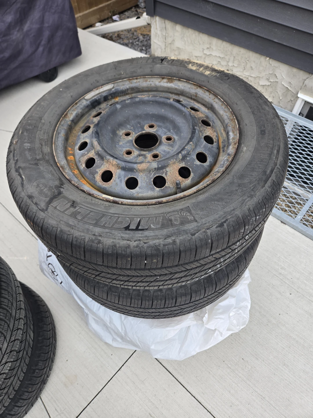 Winter tire with rims