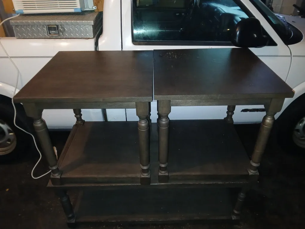 Set of 3 tables image indicator(3)