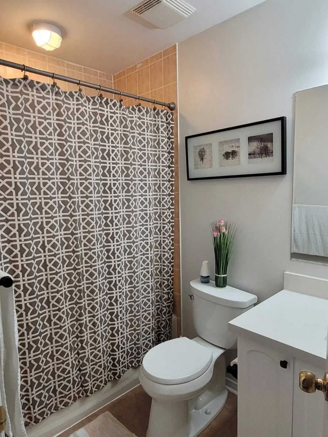 Private rooms available now! image indicator(7)