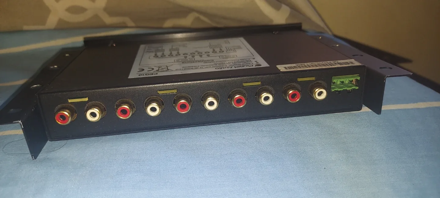 Planet Audio PEQ10 4-Band Equalizer image indicator(3)