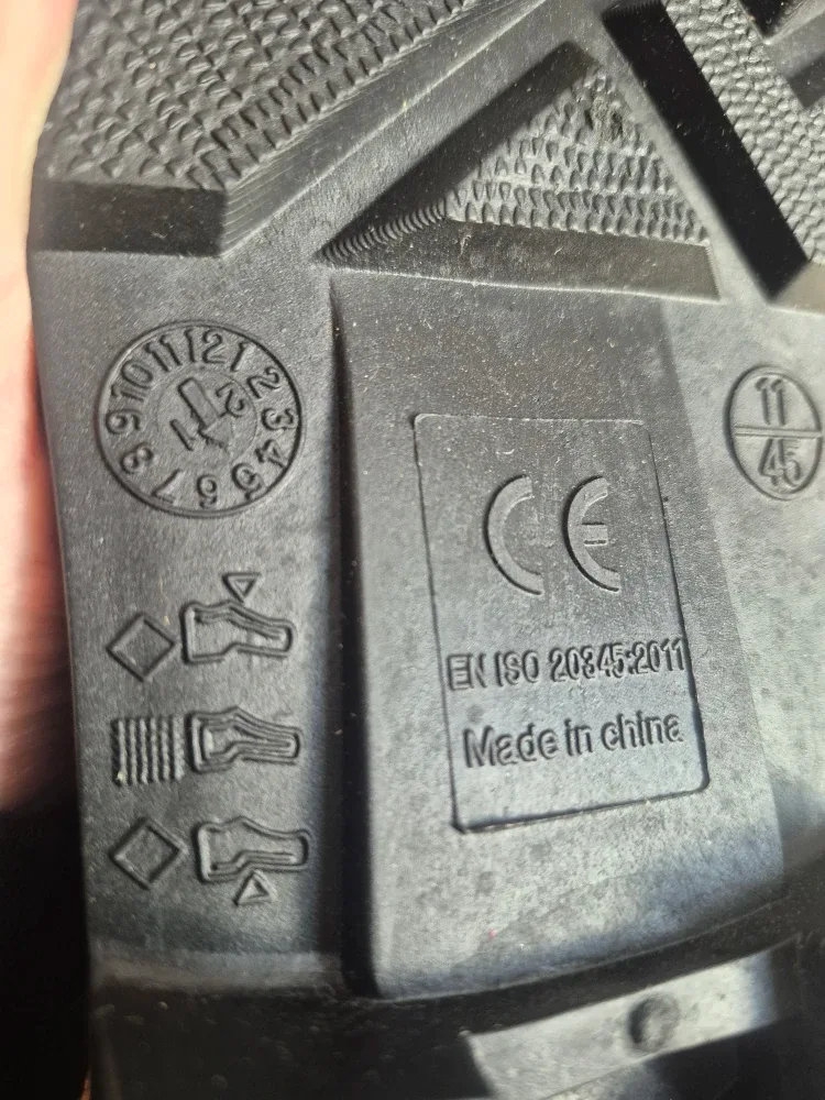 Steel toed Black Rain Boots - Size 11 image indicator(2)