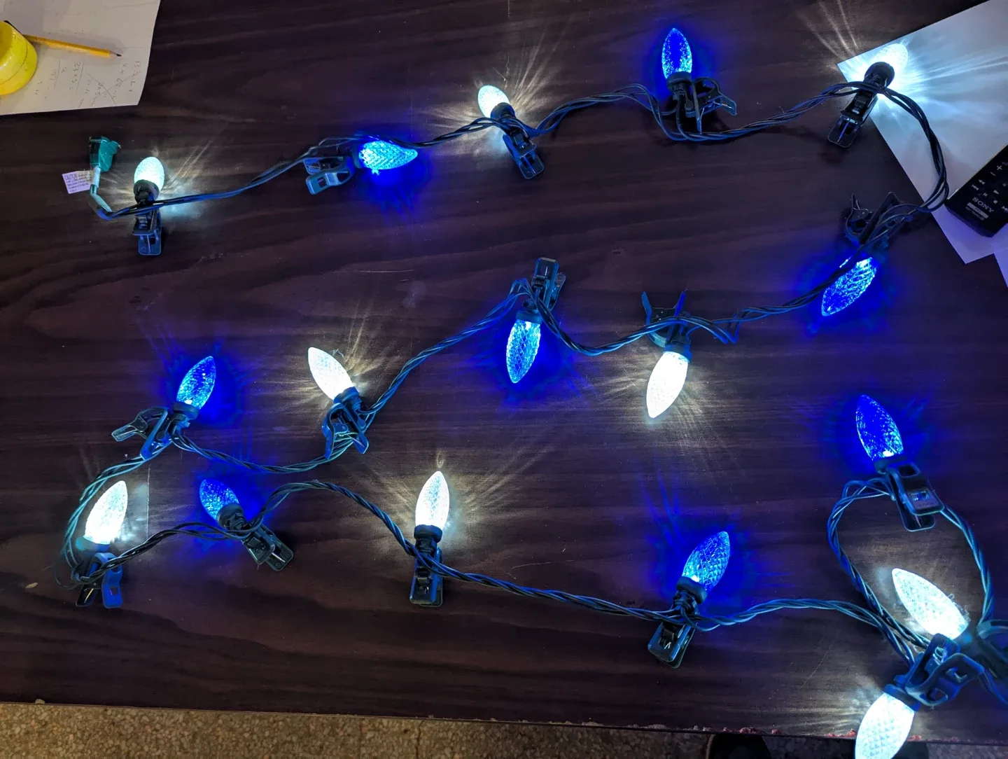 Blue and White Christmas String Lights image indicator(3)