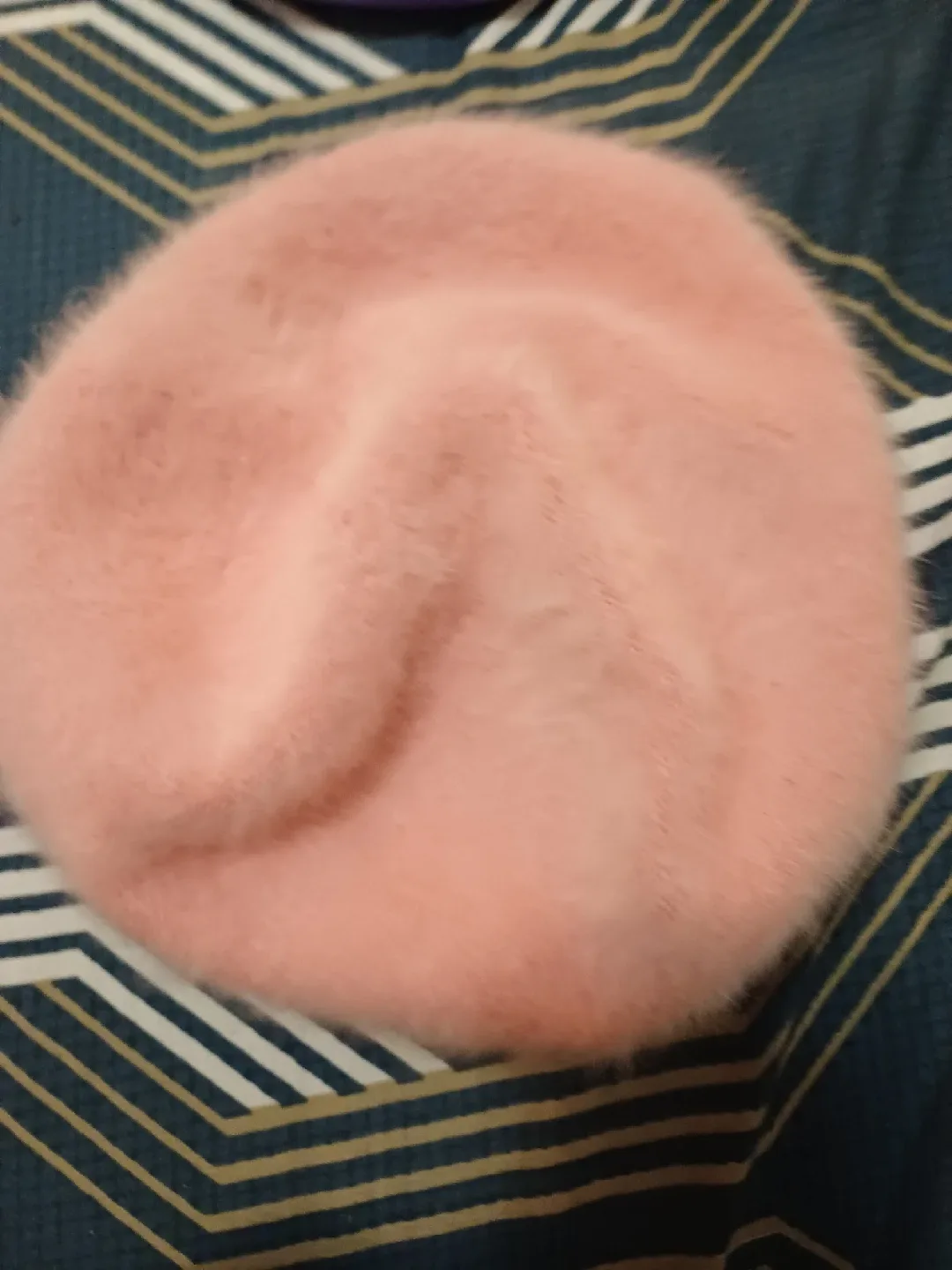 Pink Fuzzy Beret Hat image indicator(3)