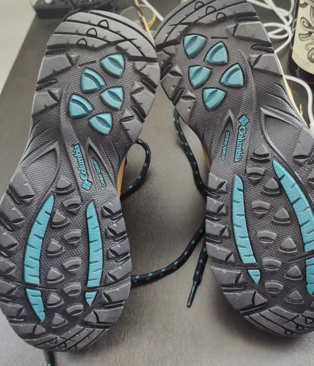 Columbia Newton Ridge Plus Hiking Boots - Women's US 5 image indicator(3)