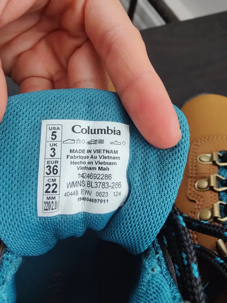 Columbia Newton Ridge Plus Hiking Boots - Women's US 5 image indicator(4)