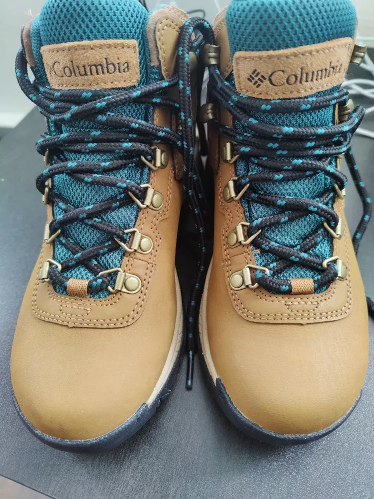 Columbia Newton Ridge Plus Hiking Boots - Women's US 5 image indicator(6)