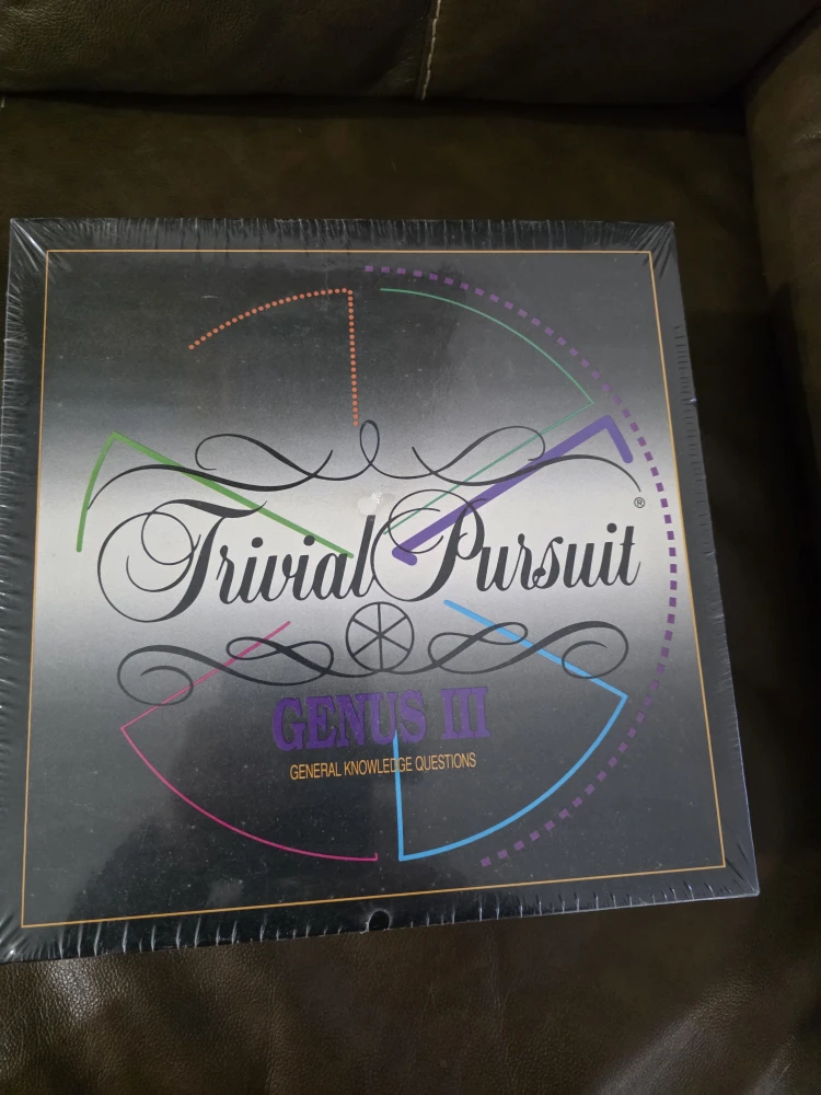 Trivial Pursuit Genus III (New)