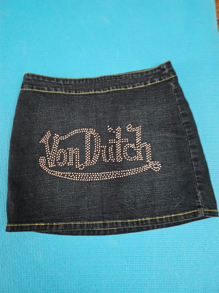🩷💞Von Dutch Denim Mini Skirt - Size M image indicator(2)