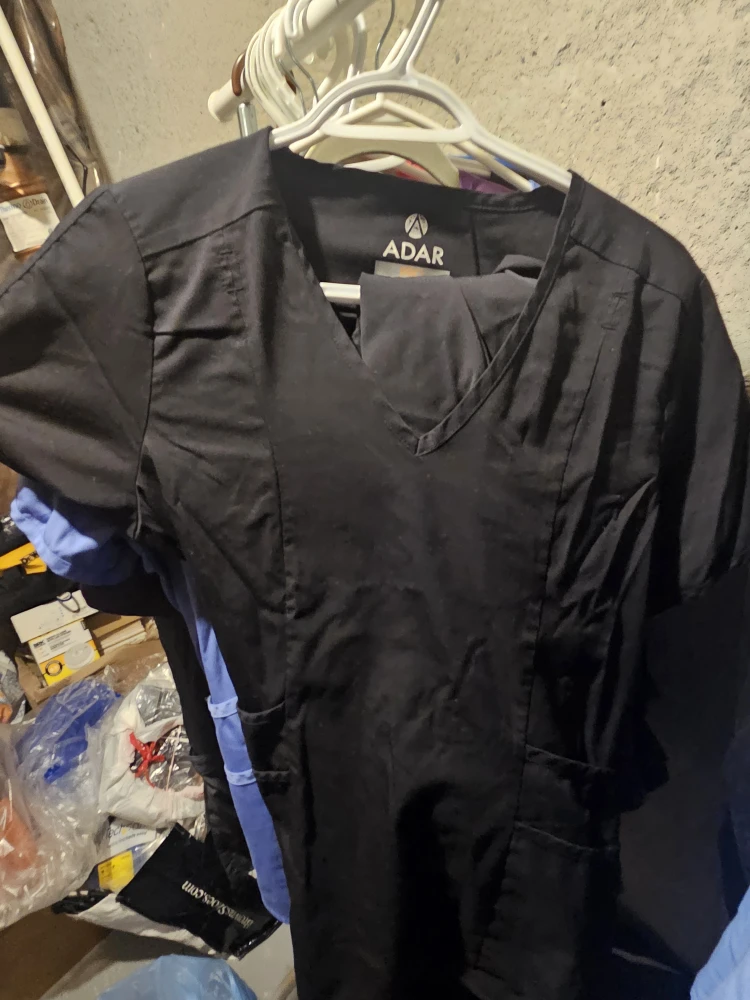 Adar Scrubs Sets