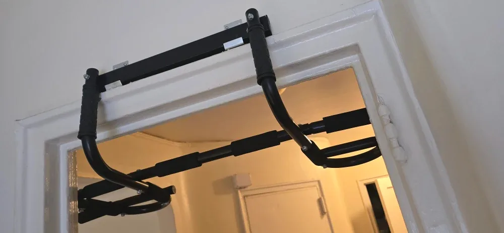 Home door pull up bar image indicator(3)