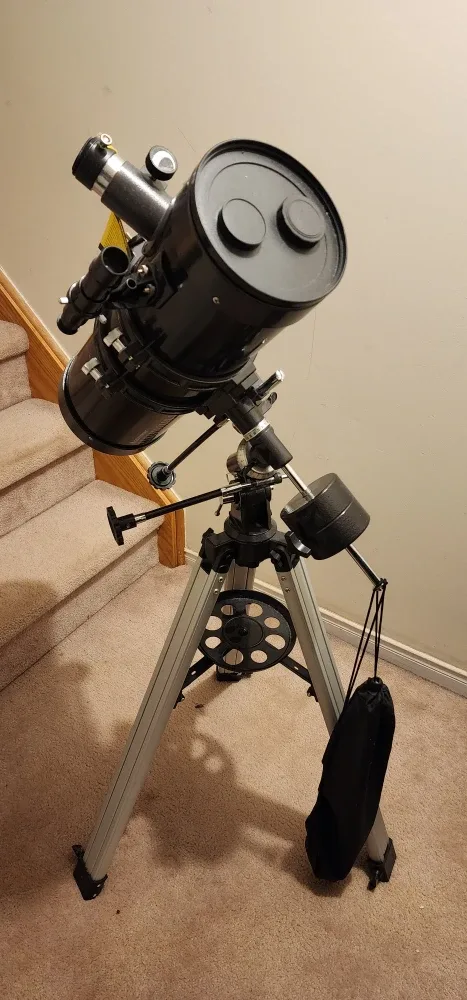 Like New: Telescope - Celestron PowerSeeker 127EQ image indicator(2)