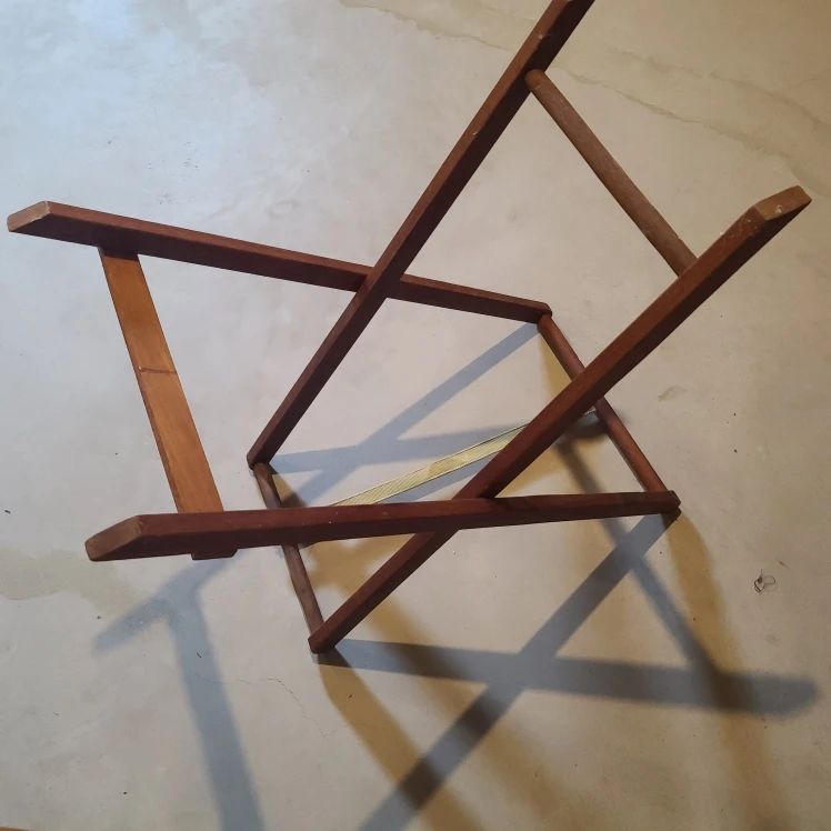 Folding Wooden Tray Table - photo 2