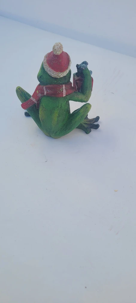 Christmas Frog Figurine - photo 2