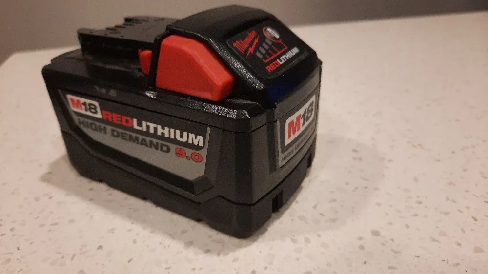Milwaukee M18 REDLITHIUM HIGH DEMAND 9.0 Battery