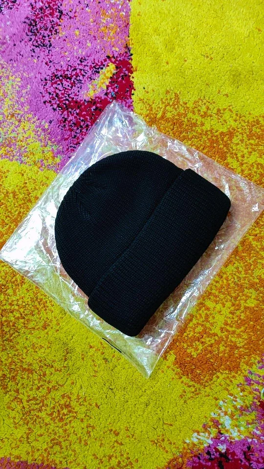 Canada Goose Black Beanie - Brand New with Tags! image indicator(4)