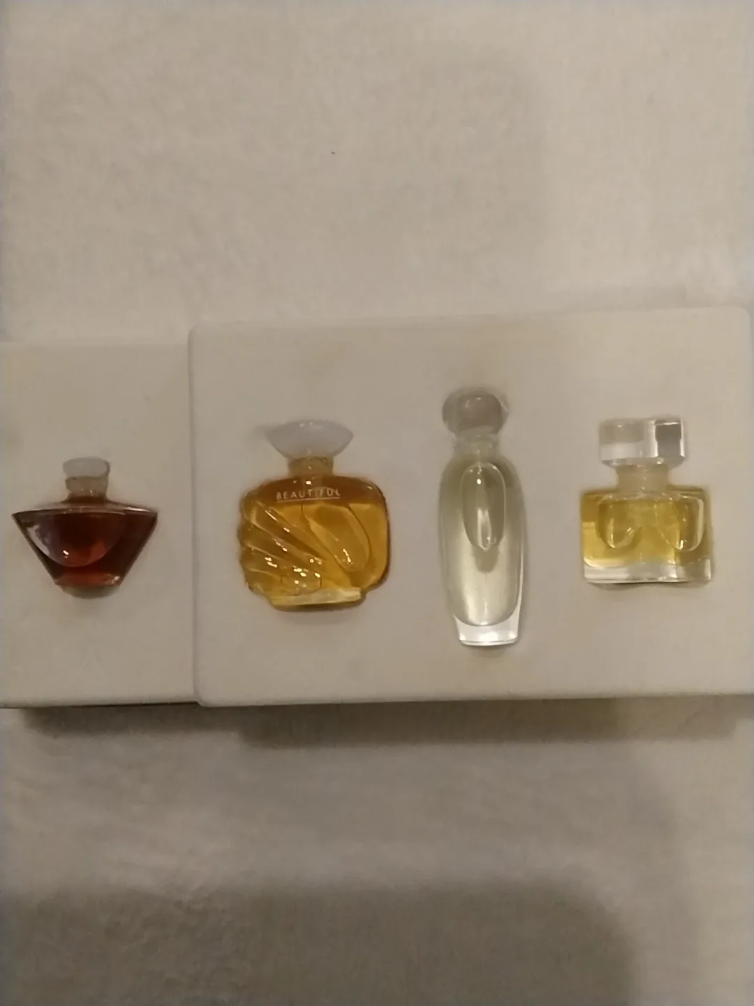 Estee Lauder Miniature Perfume Set image indicator(3)