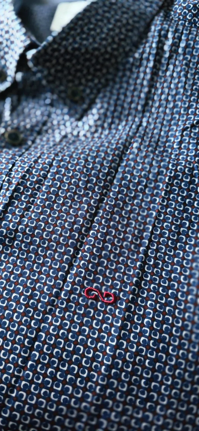 Gendive Authentic Clothing Company Shirt image indicator(4)