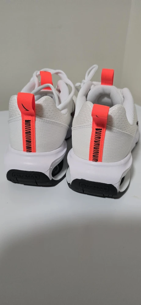 Nike Air Max white running shoes - photo 3