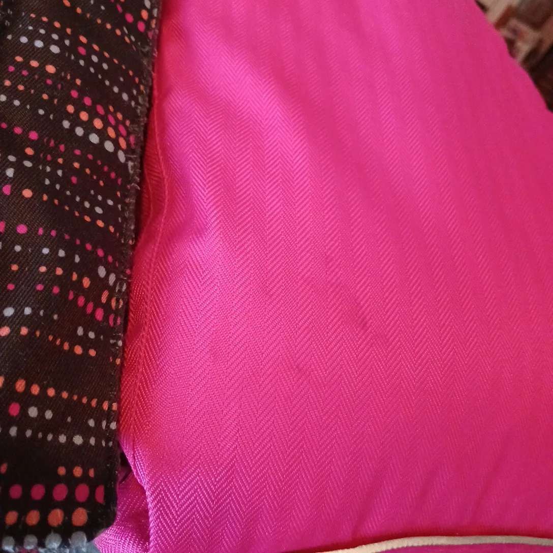 XMTN Girls waterproof snow suit pink black image indicator(10)