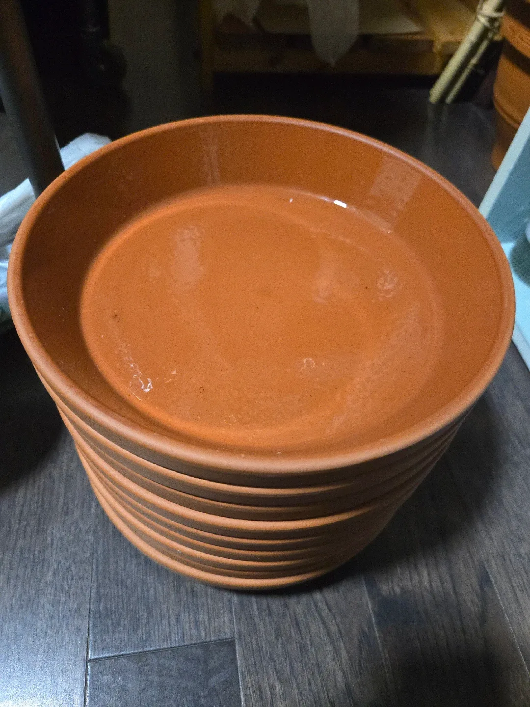 Eight 20cm glazed Clay Saucer (8")