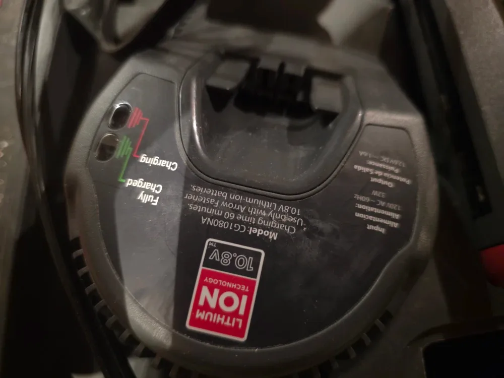 Arrow CT50K Staple Gun Kit w/ Case image indicator(3)