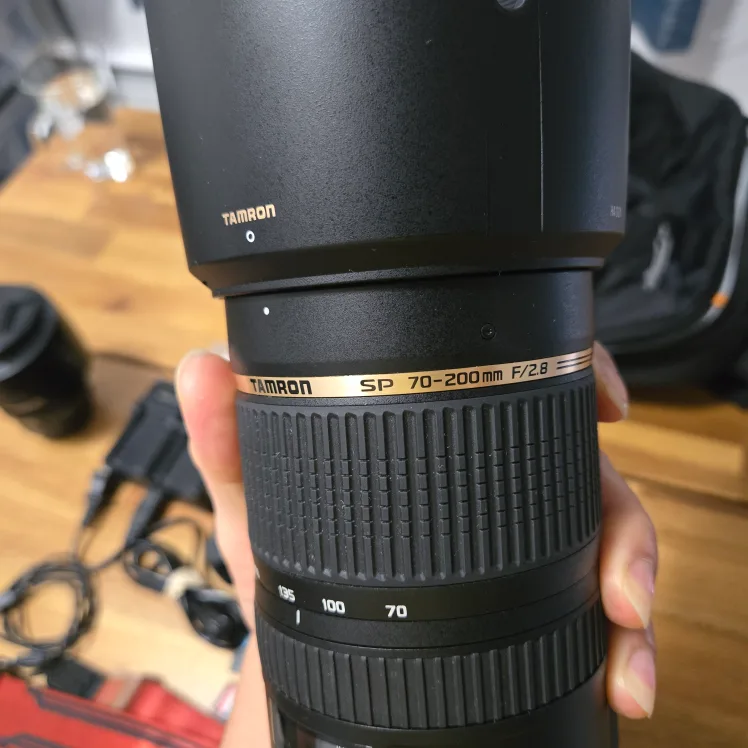 Canon T6i DSLR Camera with Accessories image indicator(4)