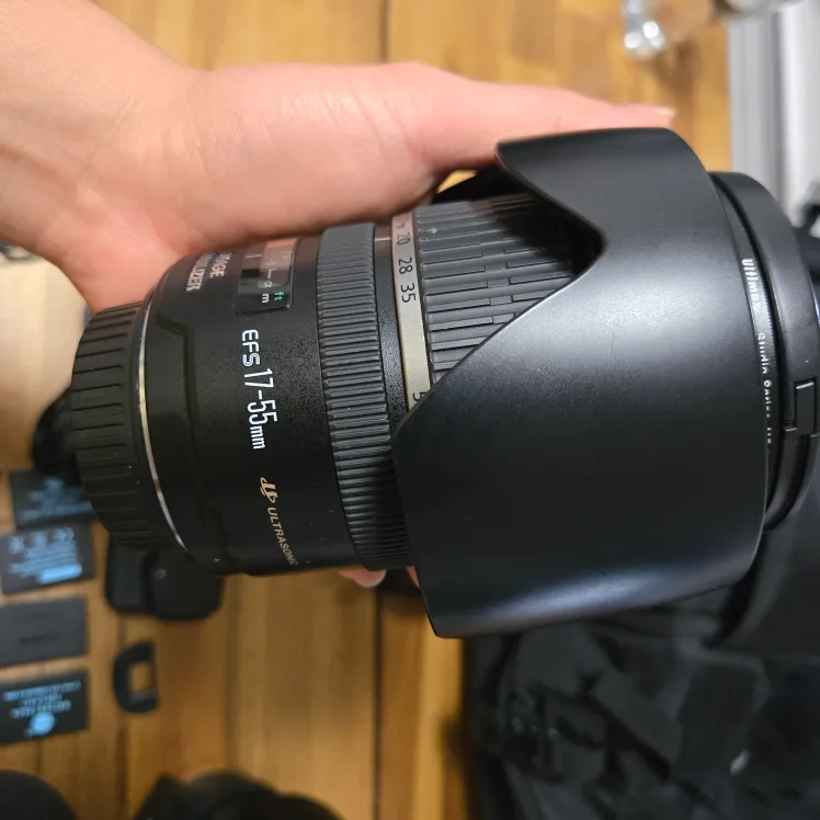 Canon T6i DSLR Camera with Accessories image indicator(5)