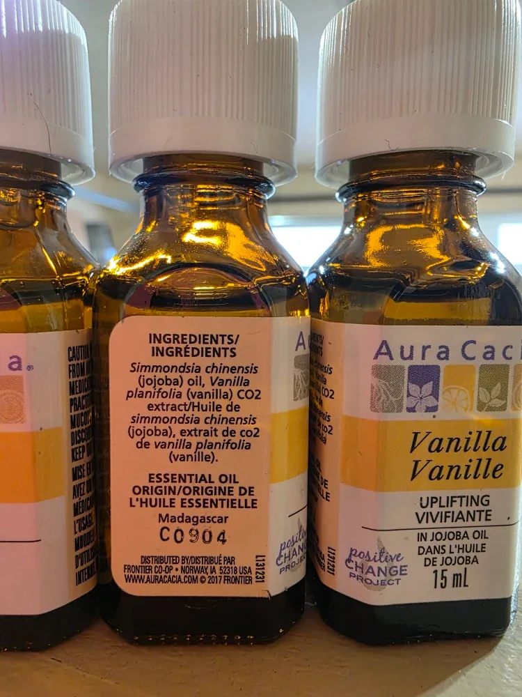 ×3 Aura Cacia Vanilla Essential Oil, 15 ml image indicator(2)