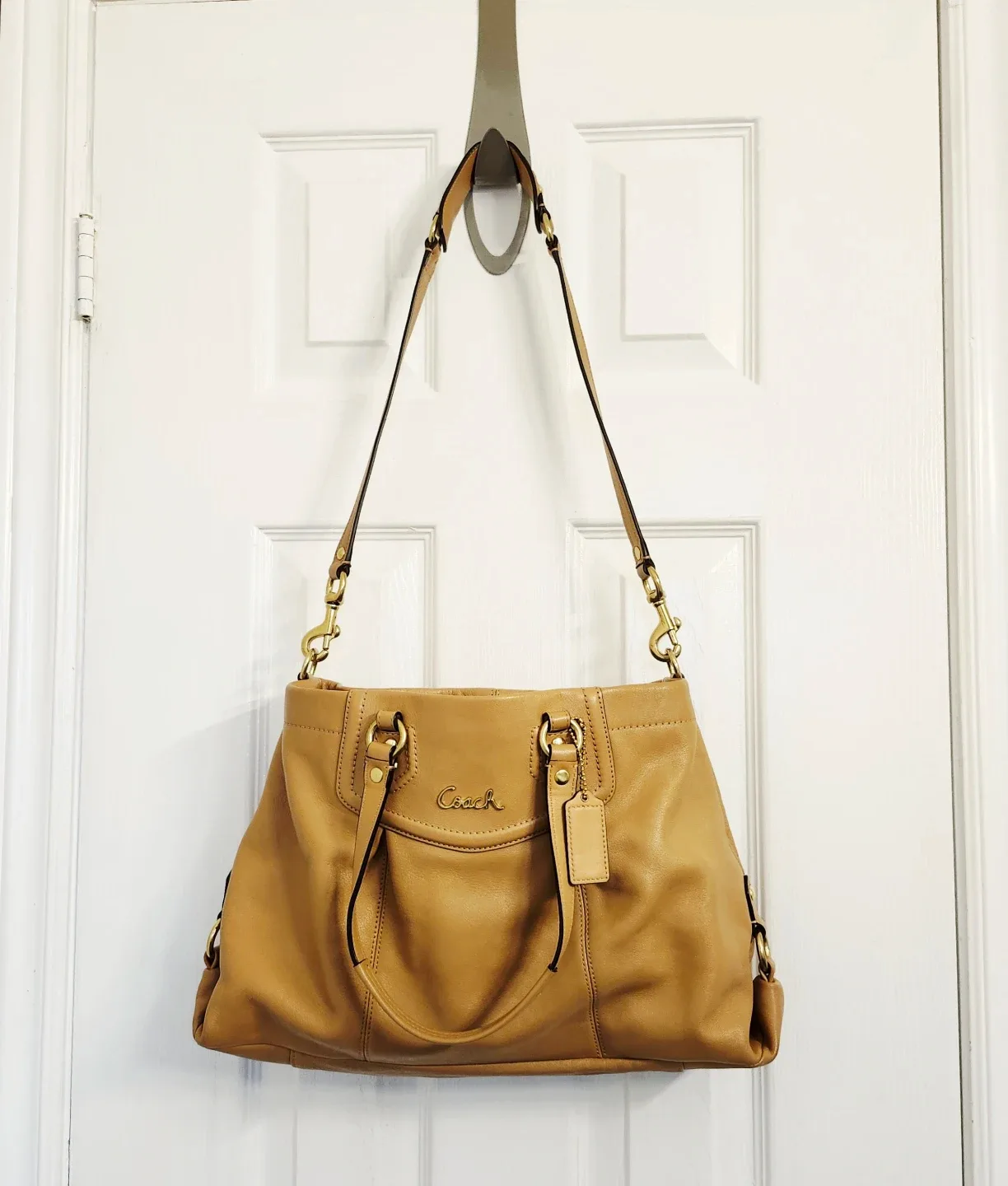Coach Leather Handbag - tan