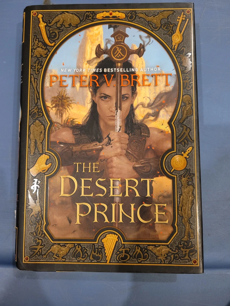 Variety of Books: Circe, Crazy Rich Asians, Invisibility... - photo 5