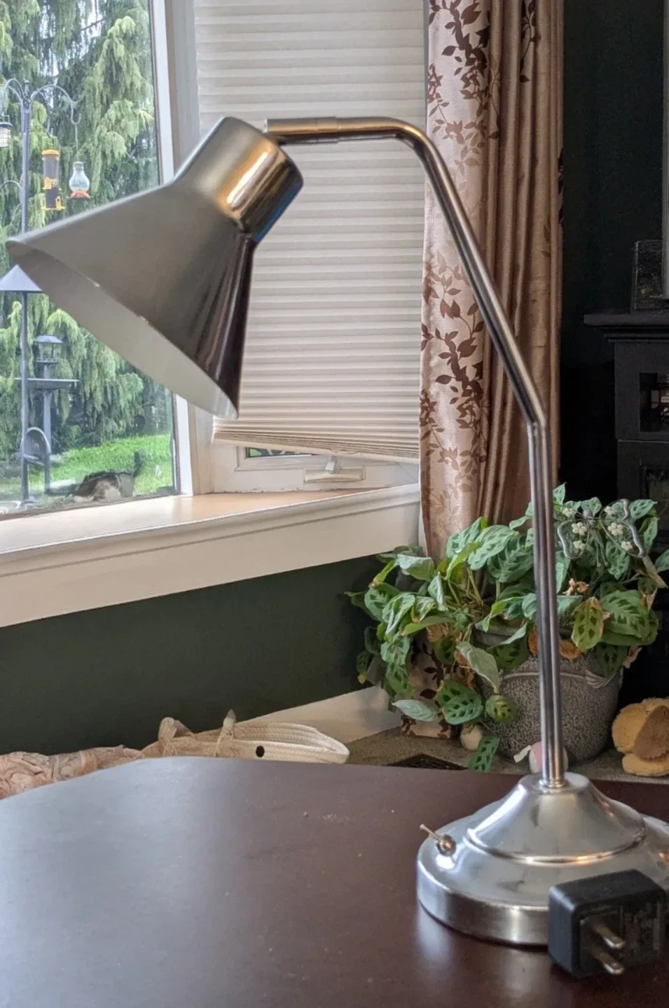 Silver Desk Lamp thumbnail