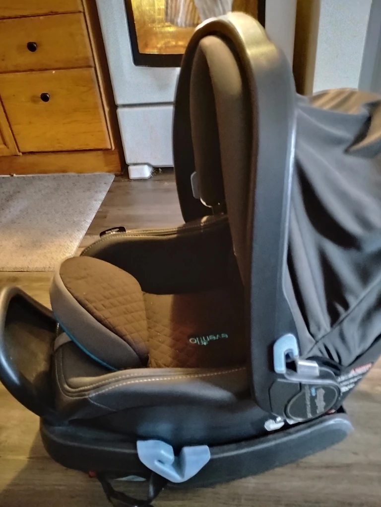 Peg Perego Primo Viaggio Infant Car Seat - photo 2