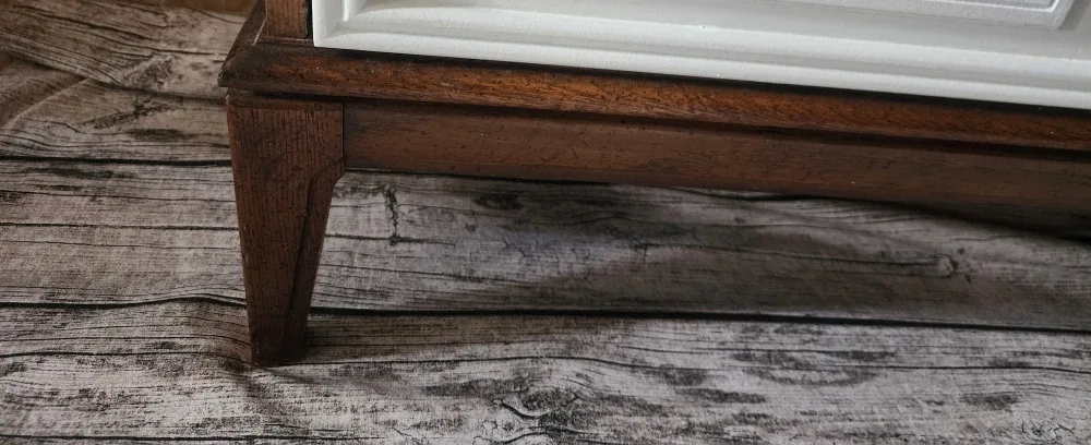 Dixie White & Wood Dresser (H43.5 x L36 x W19) image indicator(3)