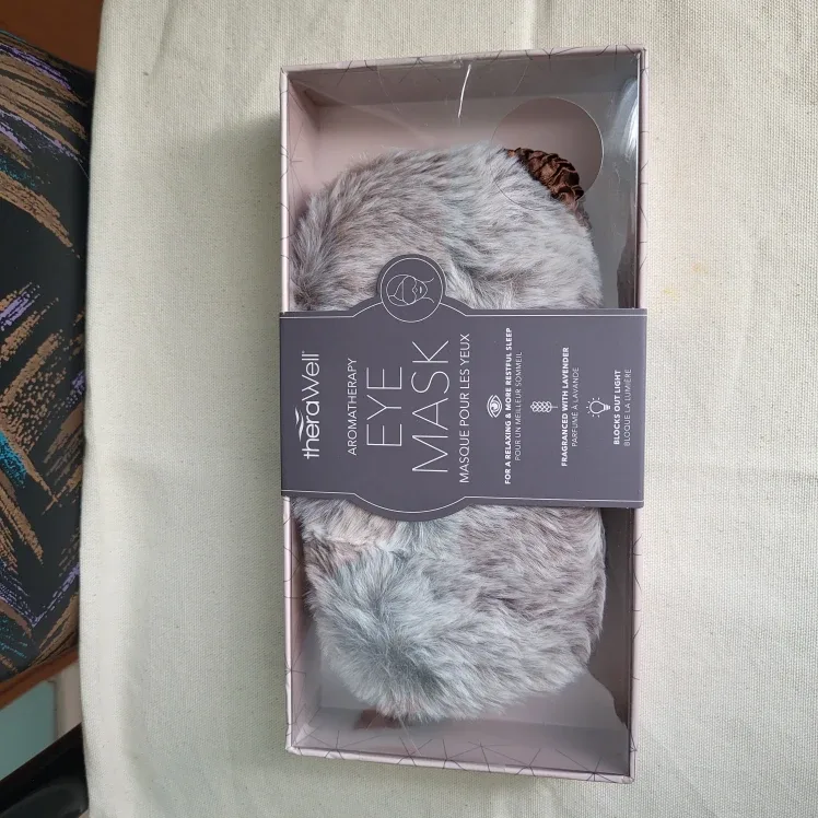 theraWell Aromatherapy Eye Mask - New in Box!