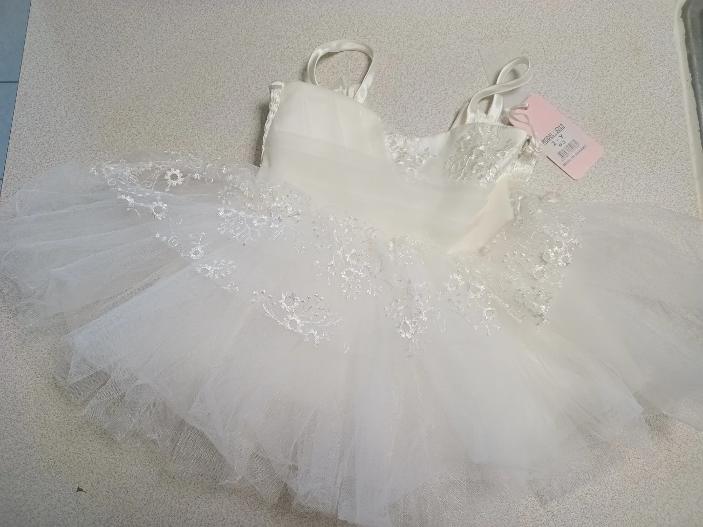 White Dress, Size 2Y - photo 3