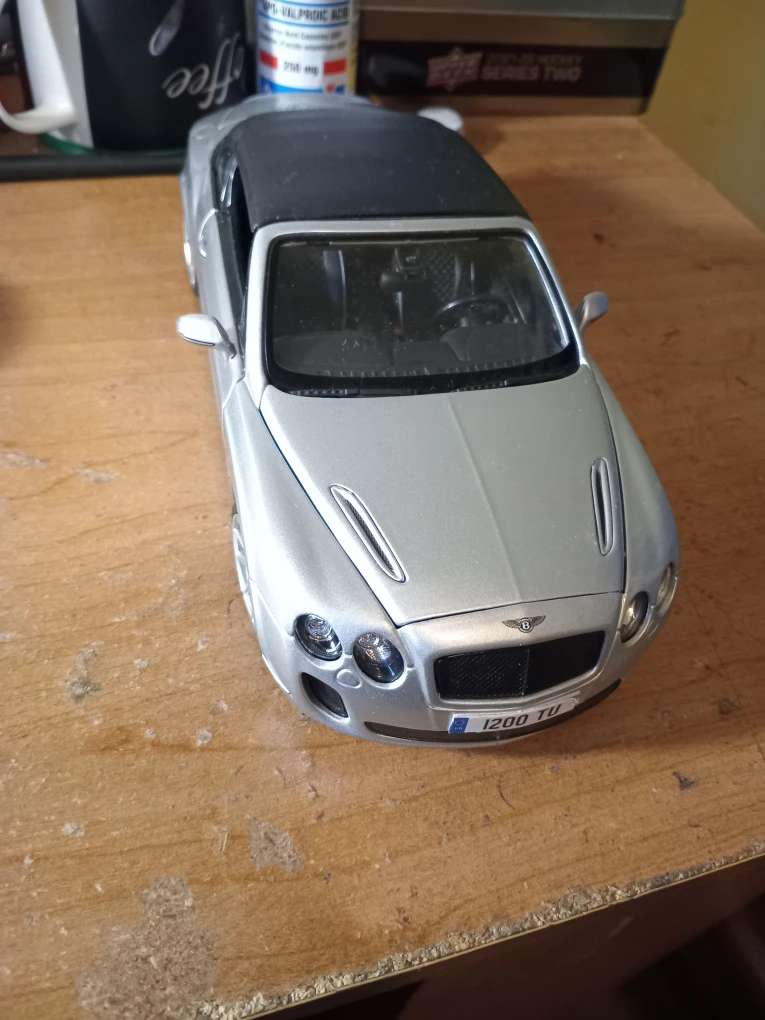 TOY BENTLEY CAR - photo 5
