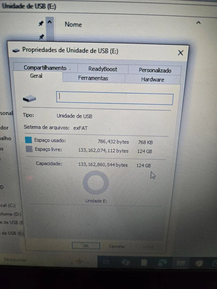 Red 124GB USB Flash Drive image indicator(3)