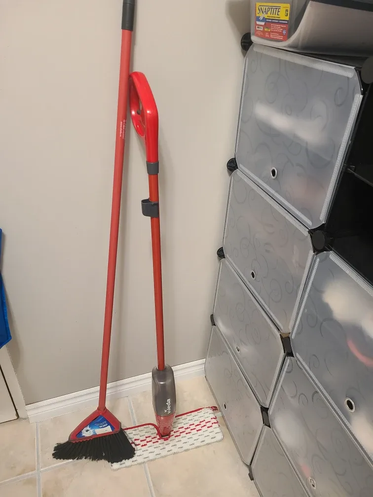 Vileda Broom and Spray Mop
