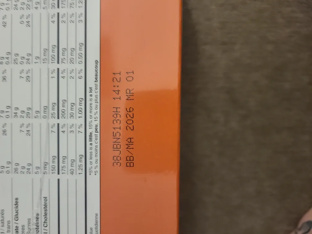 50 Assorted Chocolate Bars box - Hershey's, Reese's, Oh Henry! image indicator(2)