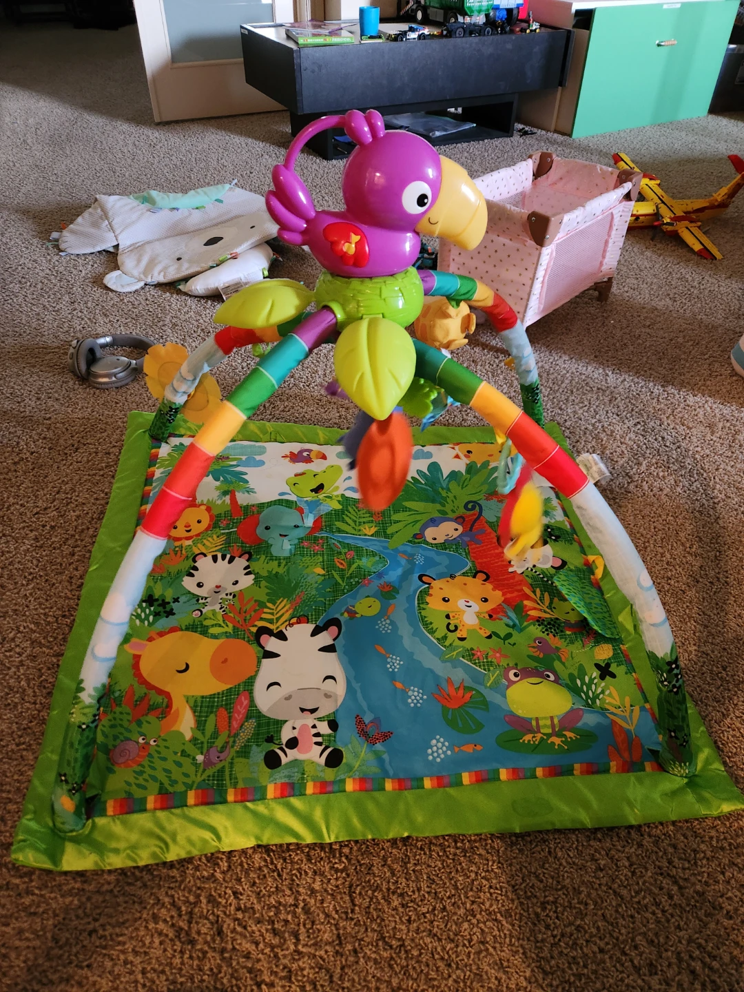 Fisher-Price Rainforest Melodies & Lights Deluxe Gym