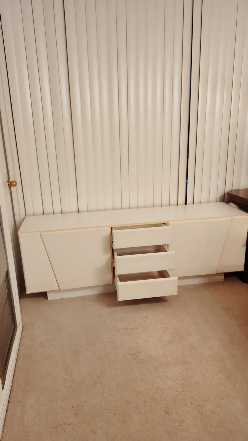 White Wooden TV Table image indicator(3)