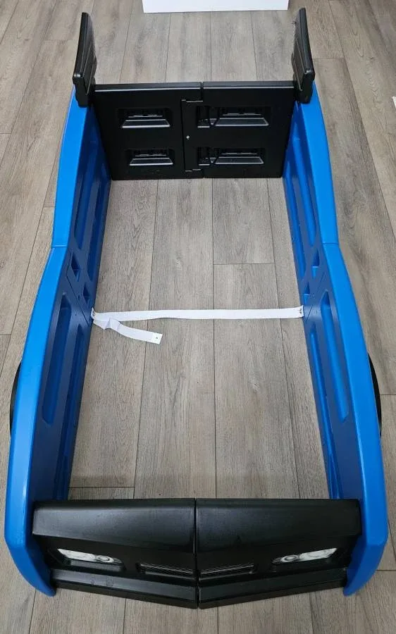 Grand Prix Toddler to Twin Race Car Bed image indicator(3)