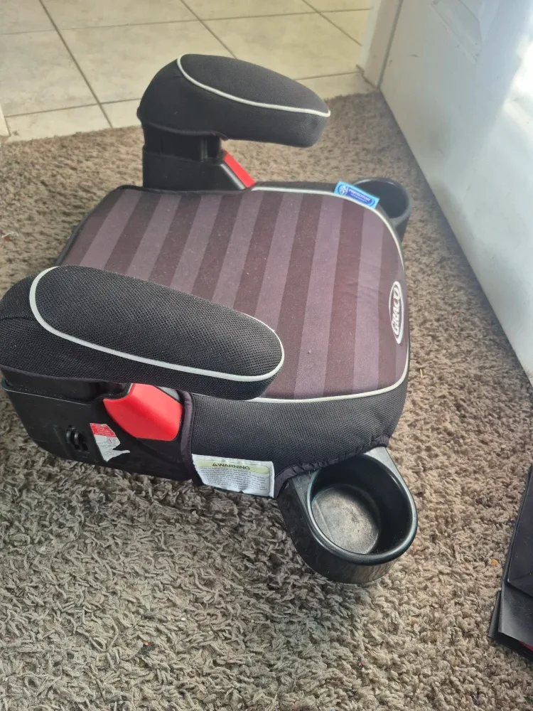 "#Cleanout" Graco Turbo NB Highback Booster Seat image indicator(3)