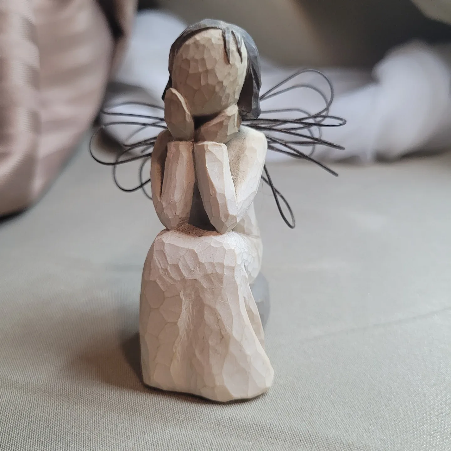 3 1/2" Willow Tree “Angel of Caring“ Figurine image indicator(2)