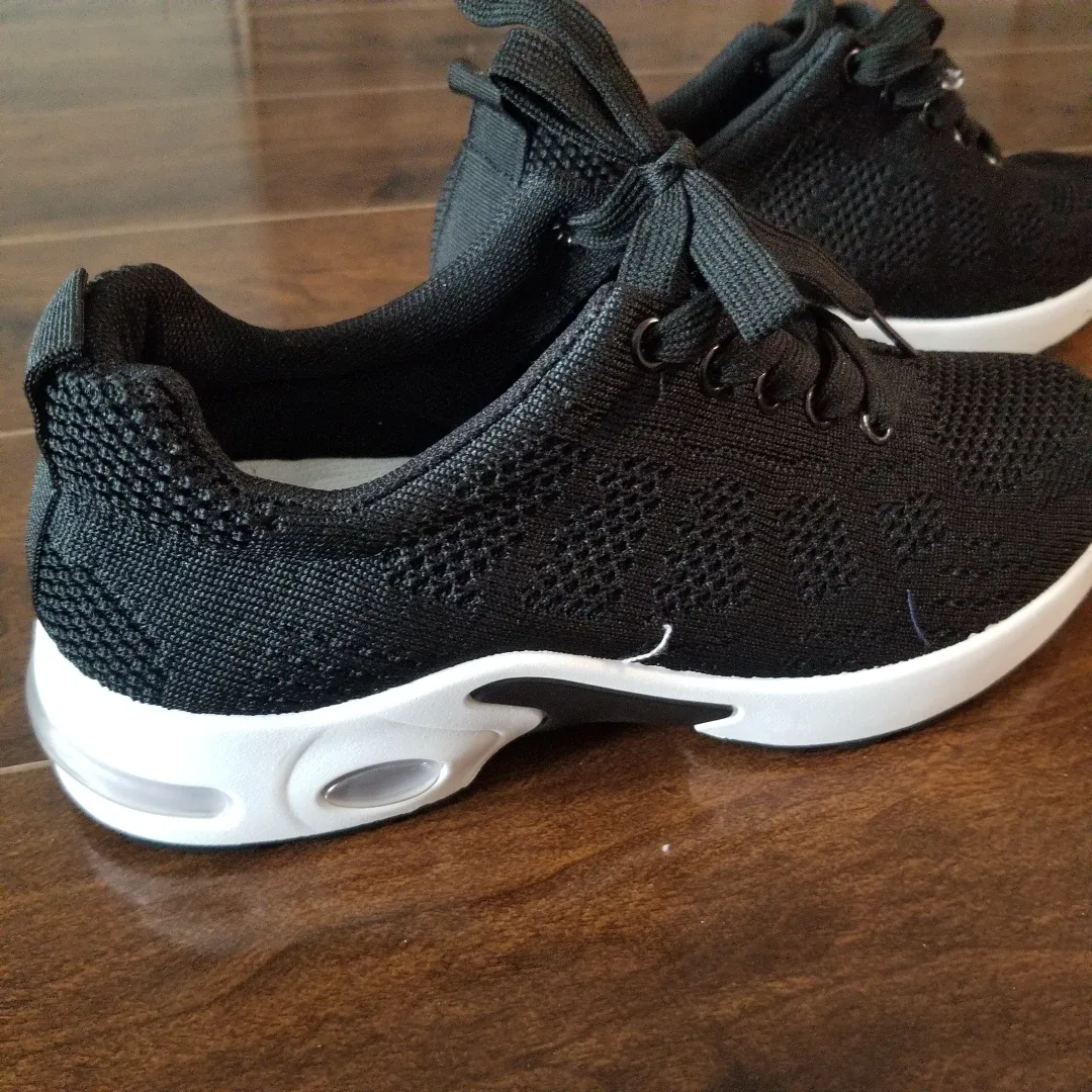 2 pairs of Black Running Shoes size EUR 38, new & unused image indicator(2)